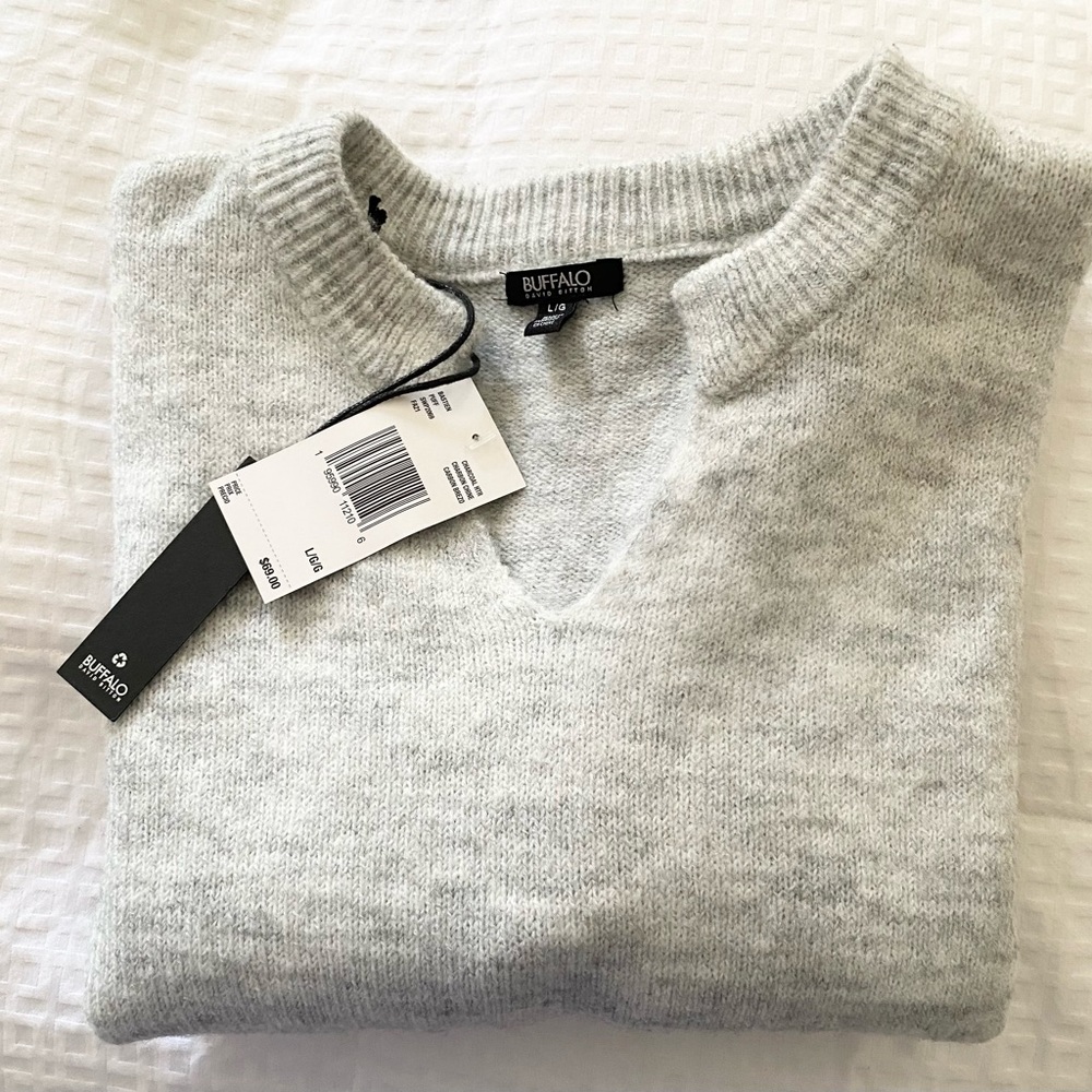 NWT Buffalo Gray Sweater
